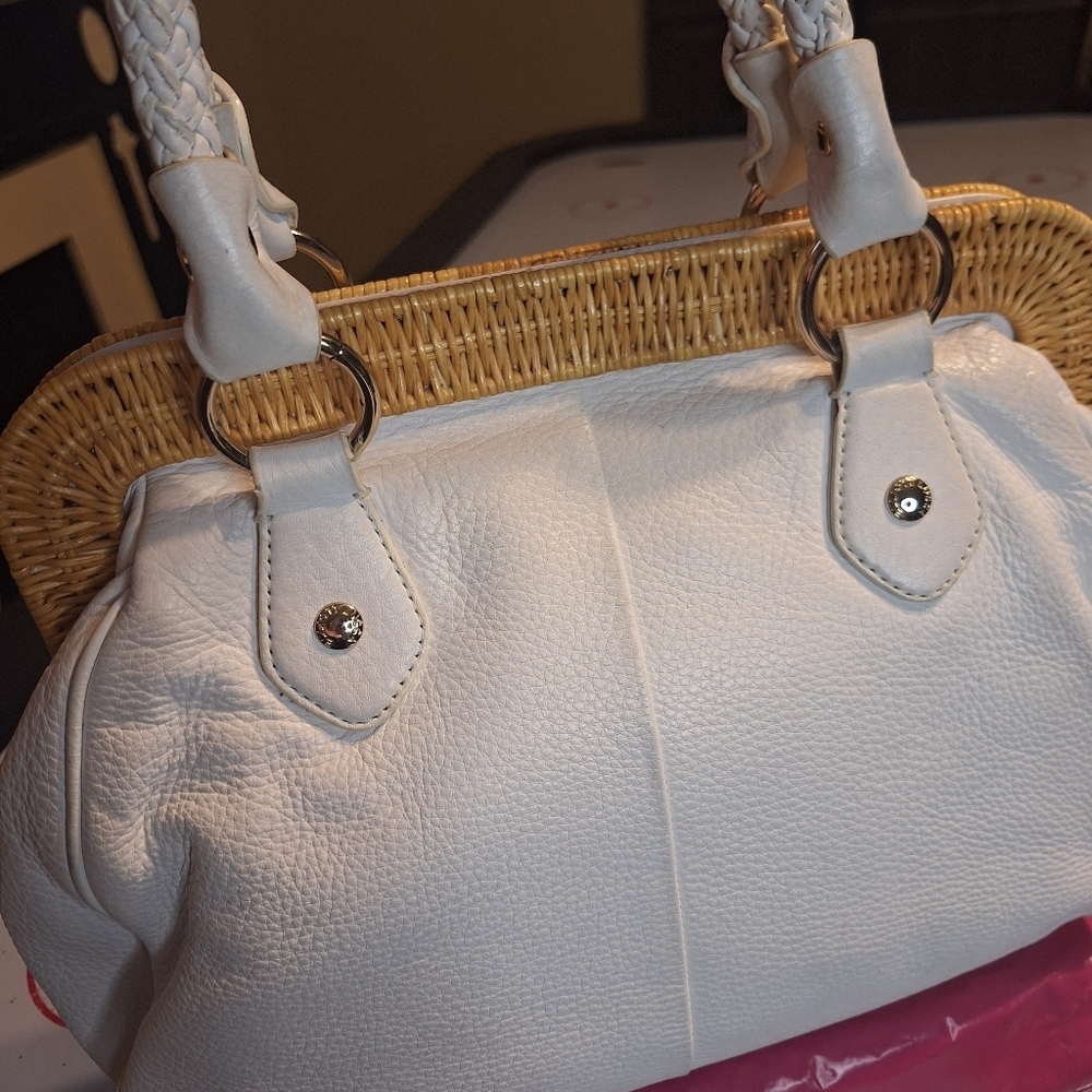 Elliott Lucca White and Tan  Shoulder Bag - Picture 3 of 14